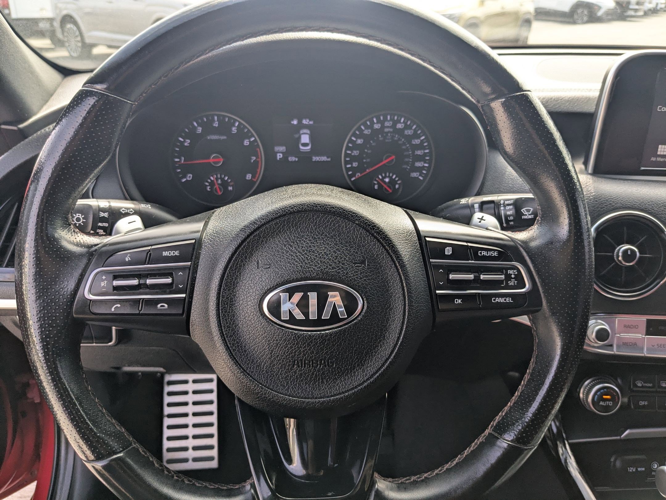 Used 2018 Kia Stinger GT image 17