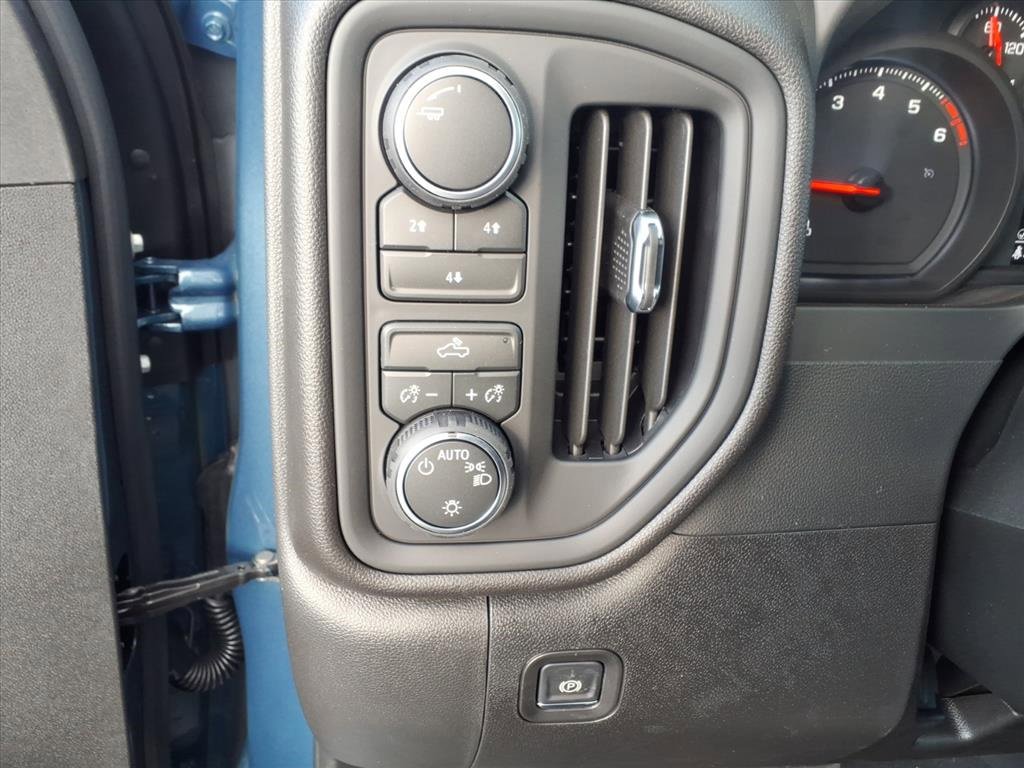 New 2026 Chevrolet Silverado 2500 Custom w/ Custom Convenience Package image 25