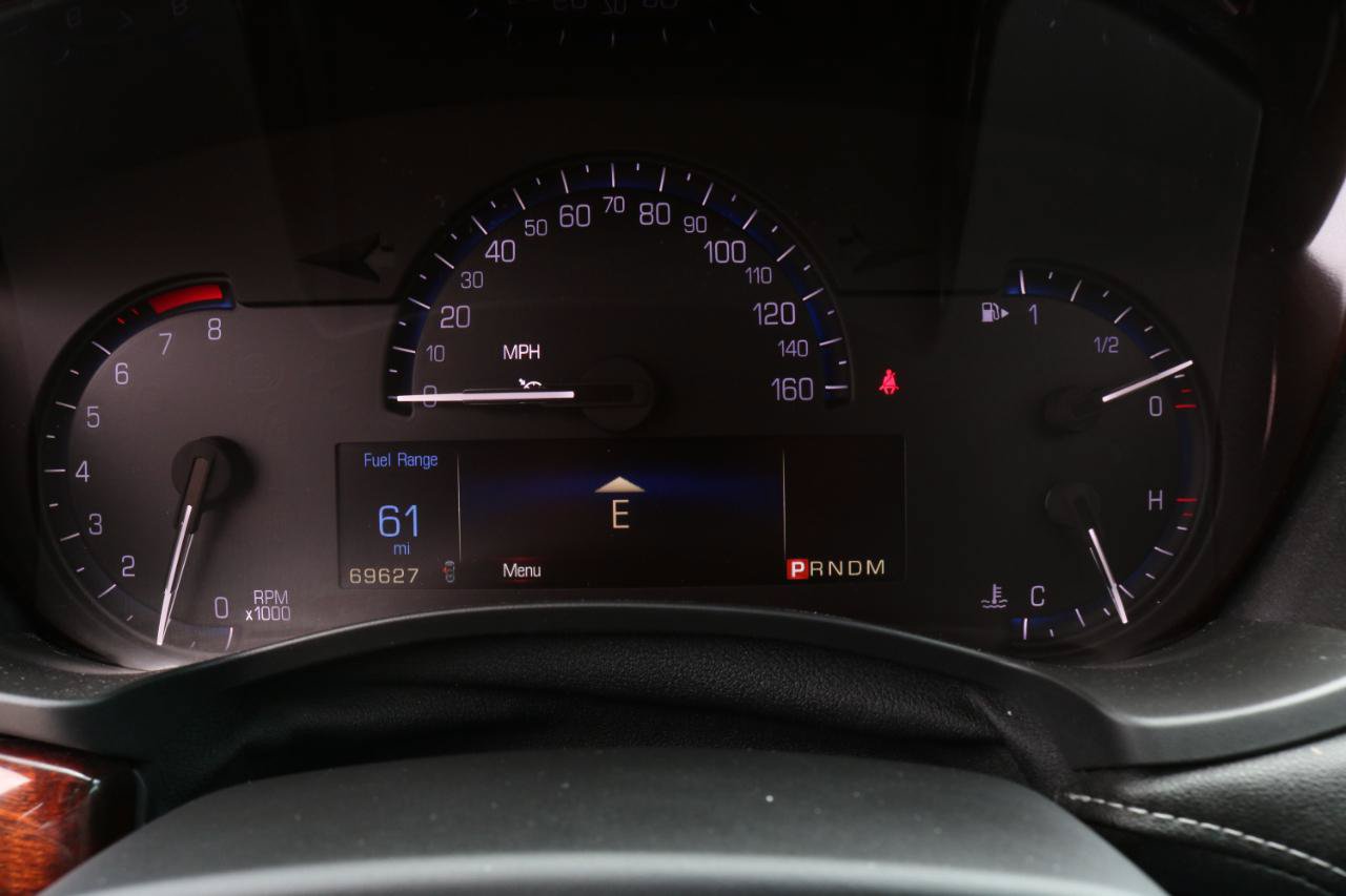 Used 2014 Cadillac ATS Luxury w/ Sun And Sound Package RWD image 27