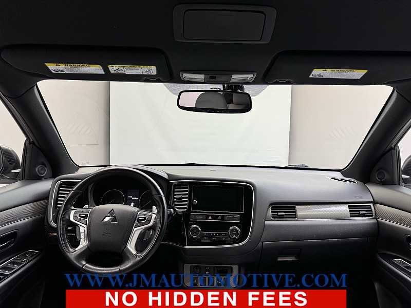 Used 2019 Mitsubishi Outlander SEL image 14