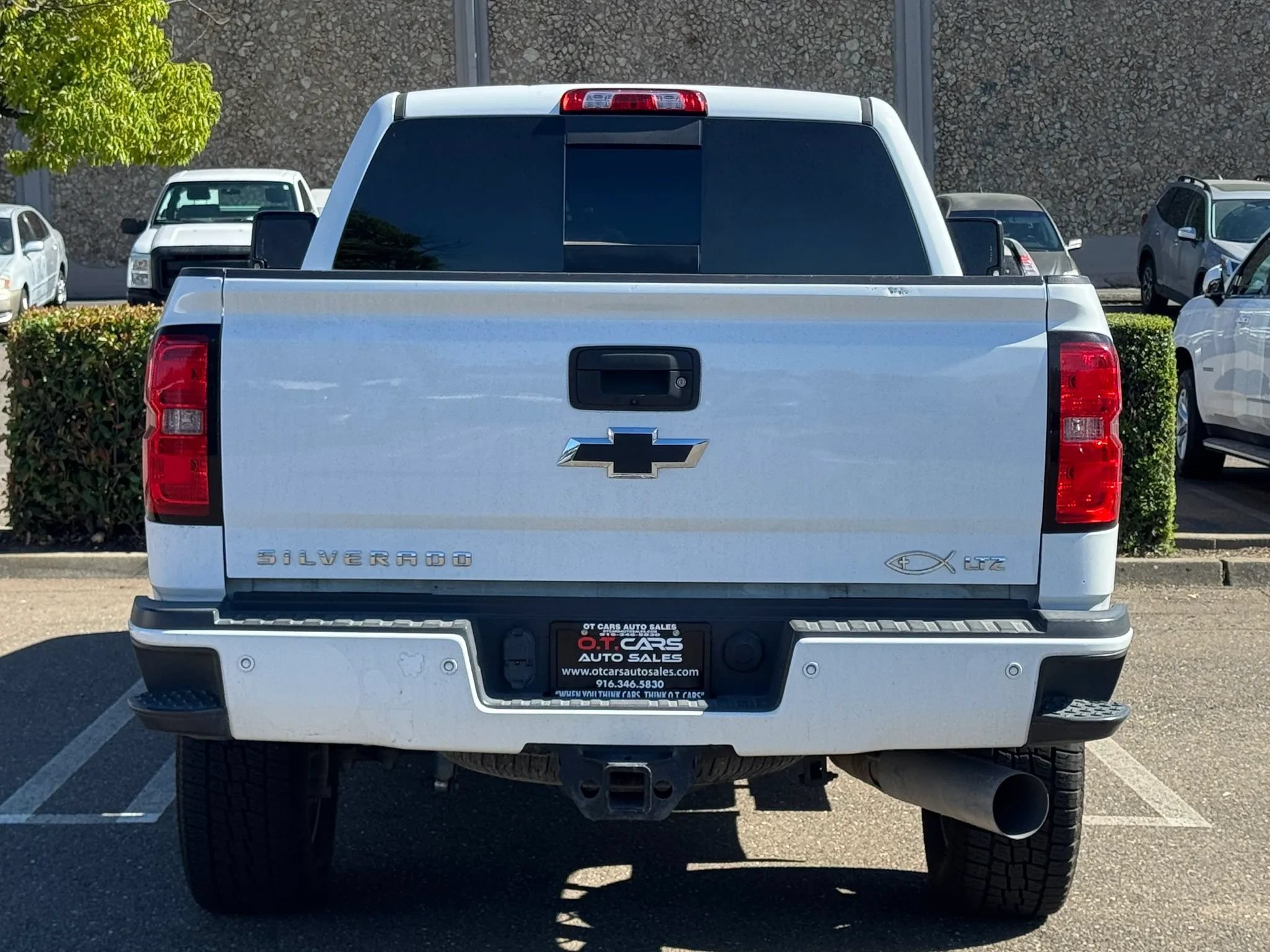 Used 2018 Chevrolet Silverado 2500 LTZ w/ Duramax Plus Package AWD/4WD image 6