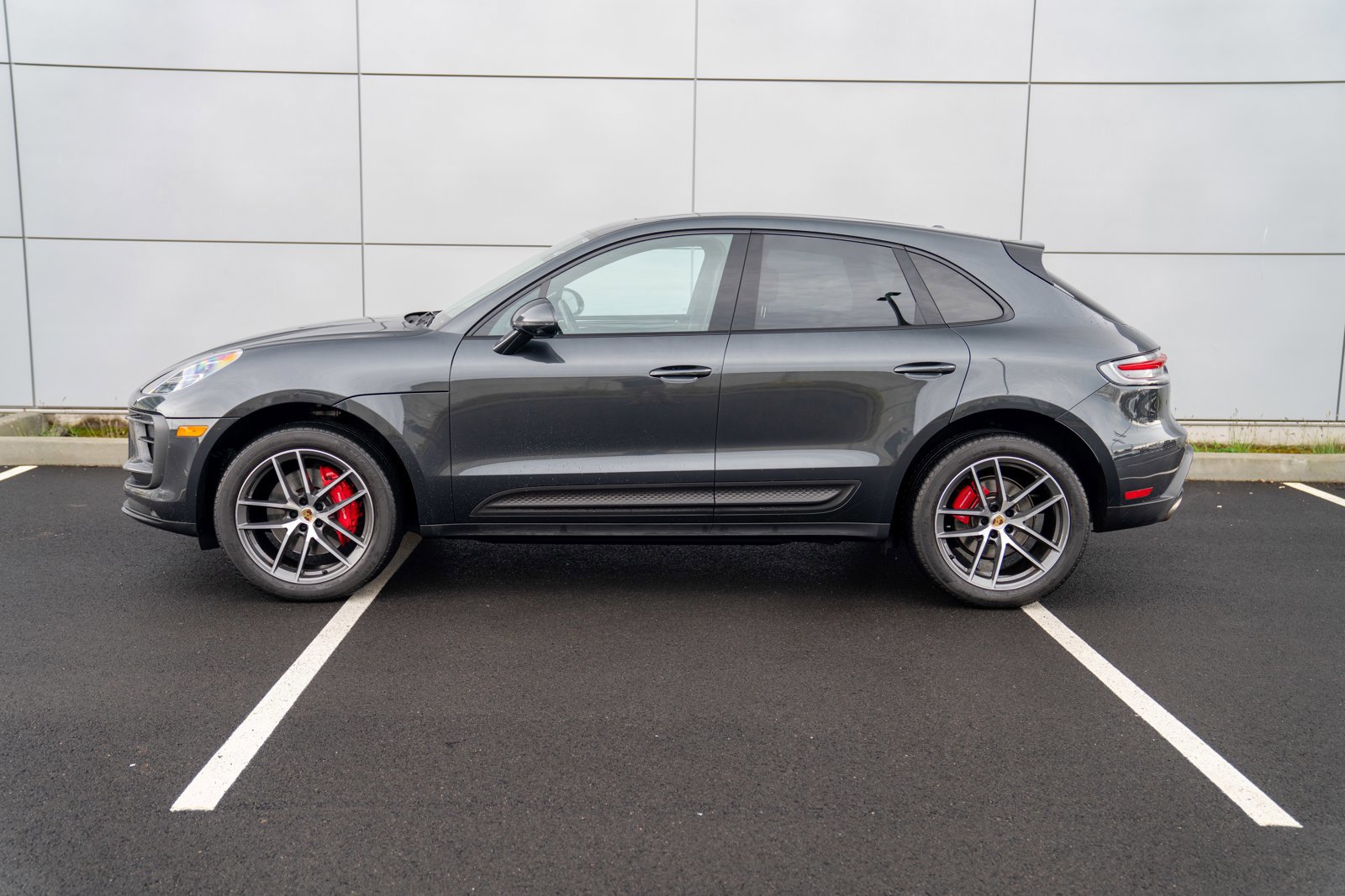 Used 2022 Porsche Macan S video 2