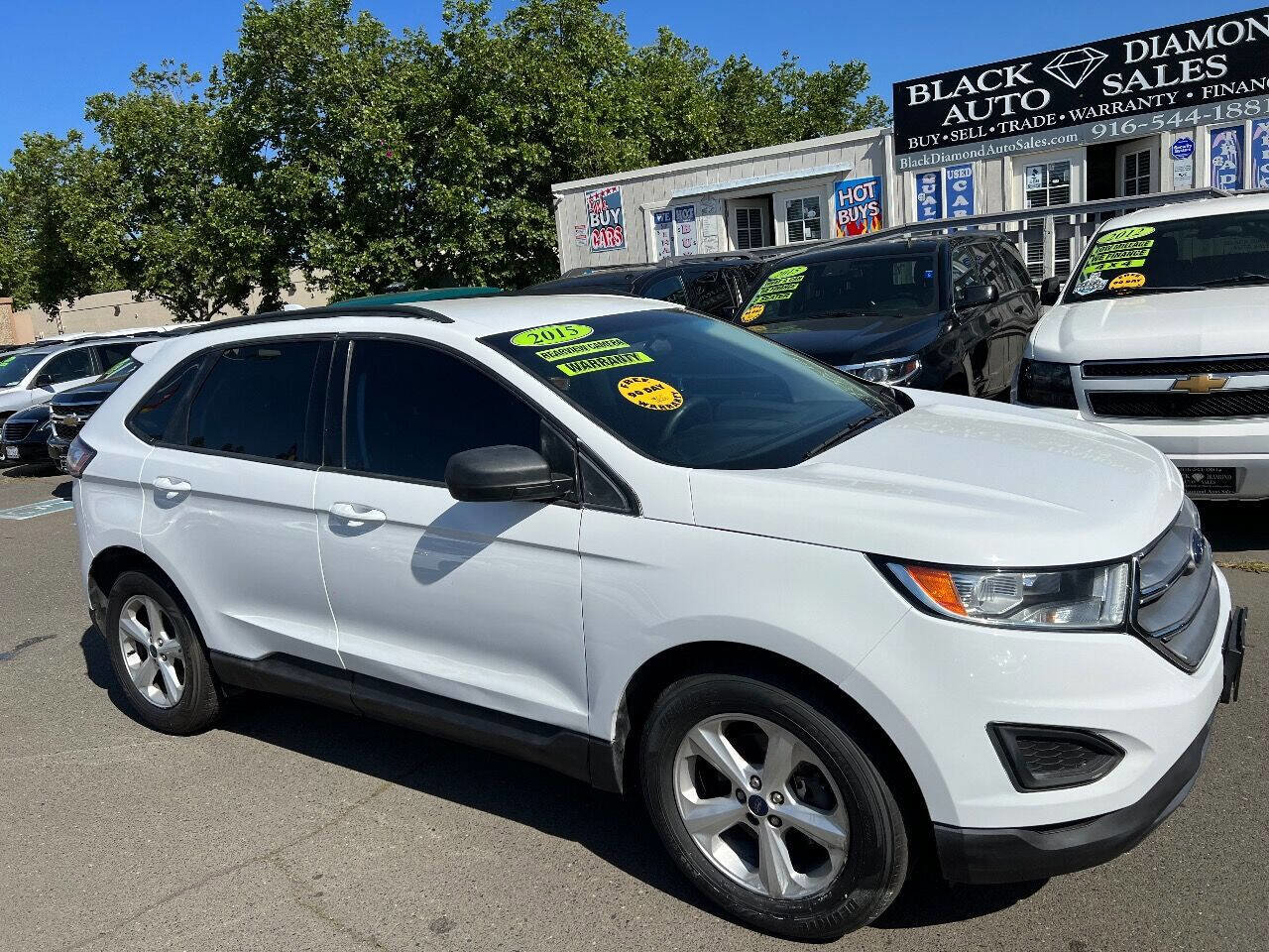 Used 2015 Ford Edge SE image 3