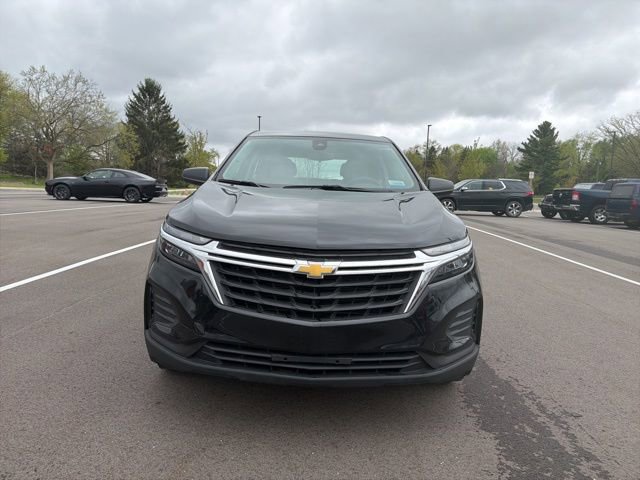 Used 2023 Chevrolet Equinox LS w/ LPO, Floor Liner Package FWD image 8
