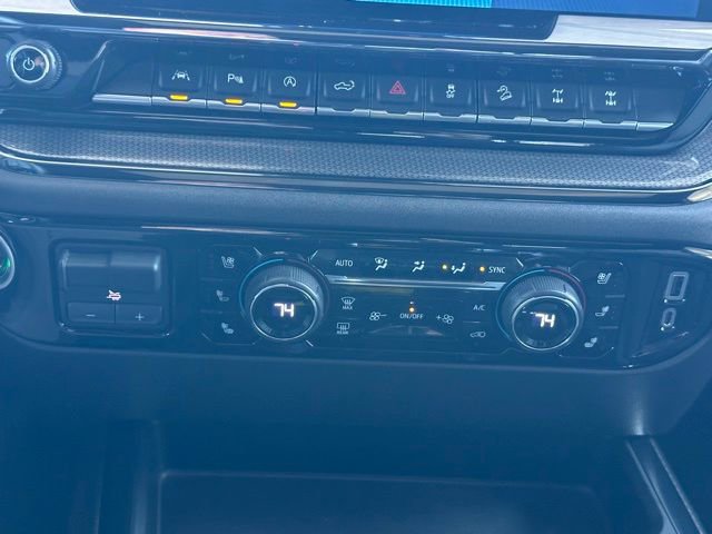 Used 2023 Chevrolet Silverado 1500 ZR2 w/ Technology Package image 40