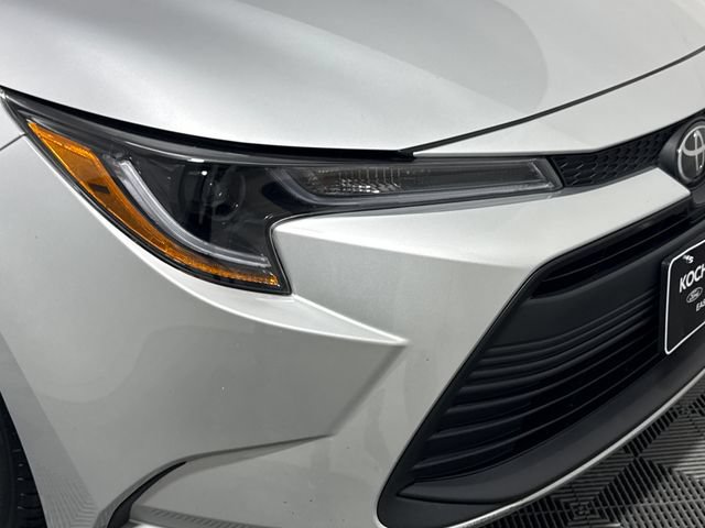 Certified 2025 Toyota Corolla LE FWD image 12