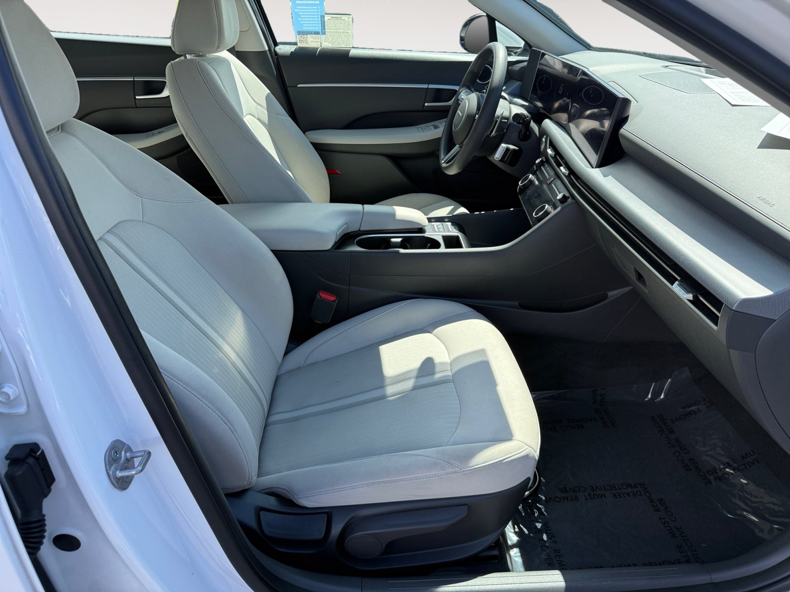 Used 2025 Hyundai Sonata SEL FWD image 19
