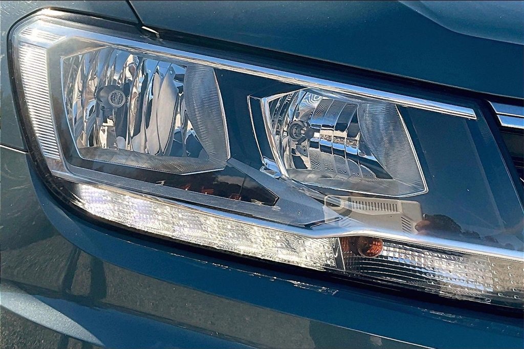 Used 2019 Volkswagen Tiguan SEL image 26