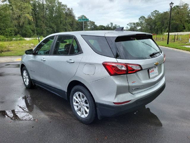 Used 2020 Chevrolet Equinox LS FWD image 3