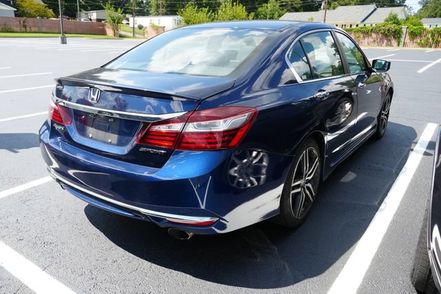 Used 2016 Honda Accord Sport image 14