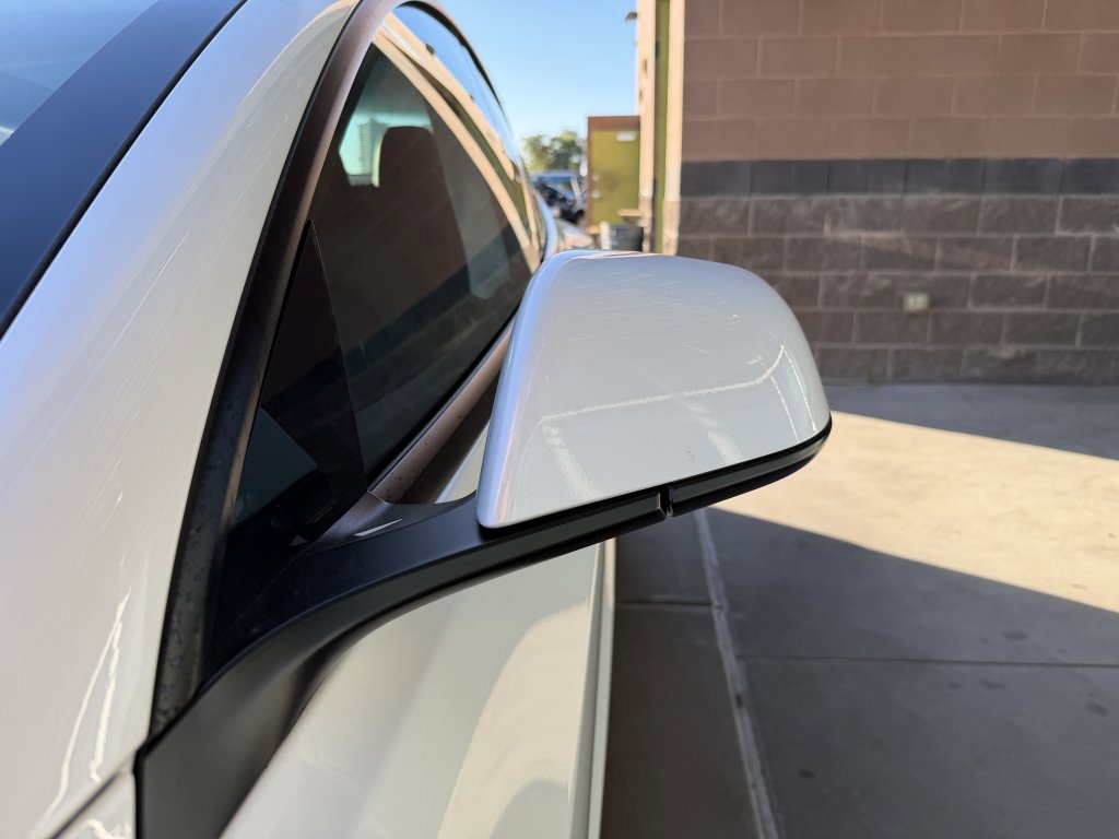 Used 2025 Tesla Model 3 image 12
