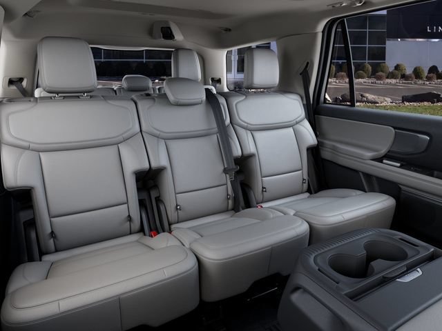 New 2027 Ford Expedition Active AWD/4WD image 11