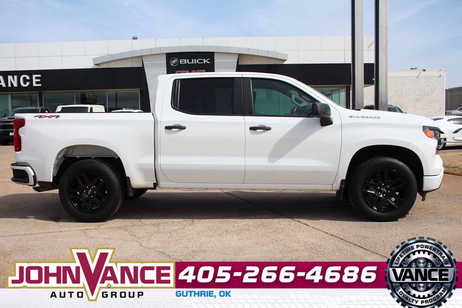 Used 2022 Chevrolet Silverado 1500 Custom image 12