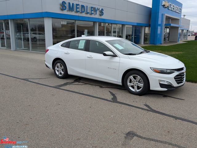 Used 2024 Chevrolet Malibu LT FWD image 1