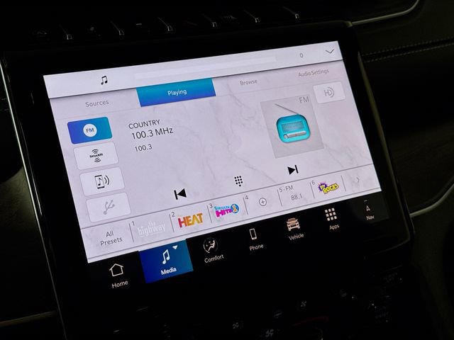 New 2025 Jeep Grand Cherokee L Limited w/ Luxury Tech Group II image 18