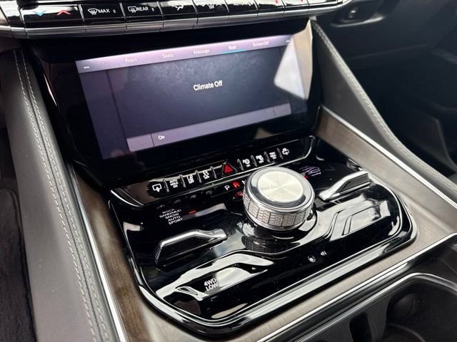 Used 2022 Jeep Grand Wagoneer Series I w/ Flexible Seating Group AWD/4WD image 8