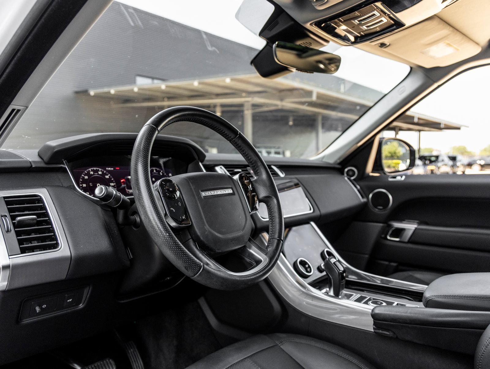 Used 2019 Land Rover Range Rover Sport HSE AWD/4WD image 22