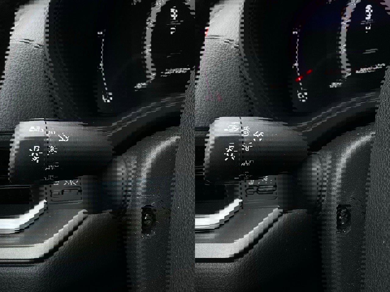 Used 2025 Toyota Grand Highlander FWD image 38