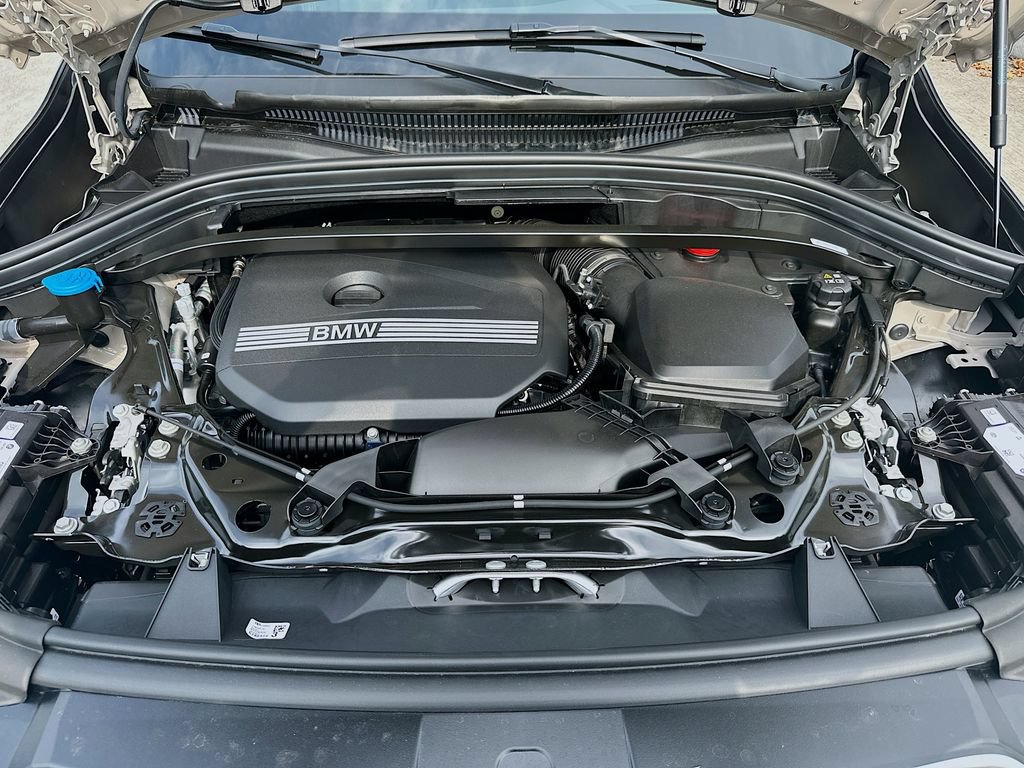 New 2026 BMW X1 xDrive28i w/ Technology Package AWD/4WD image 30