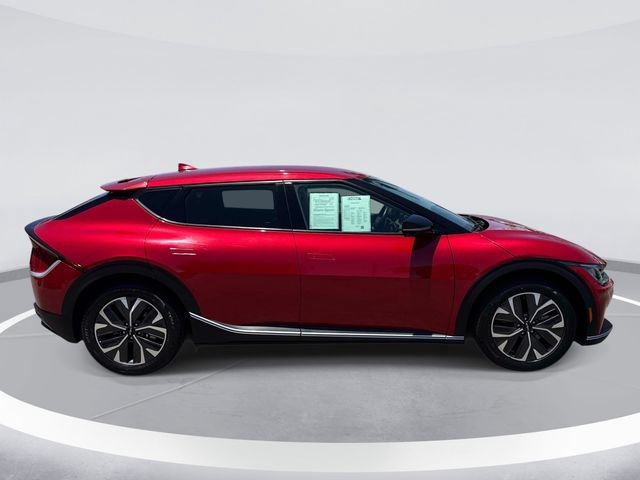 Used 2024 Kia EV6 Light AWD/4WD image 4