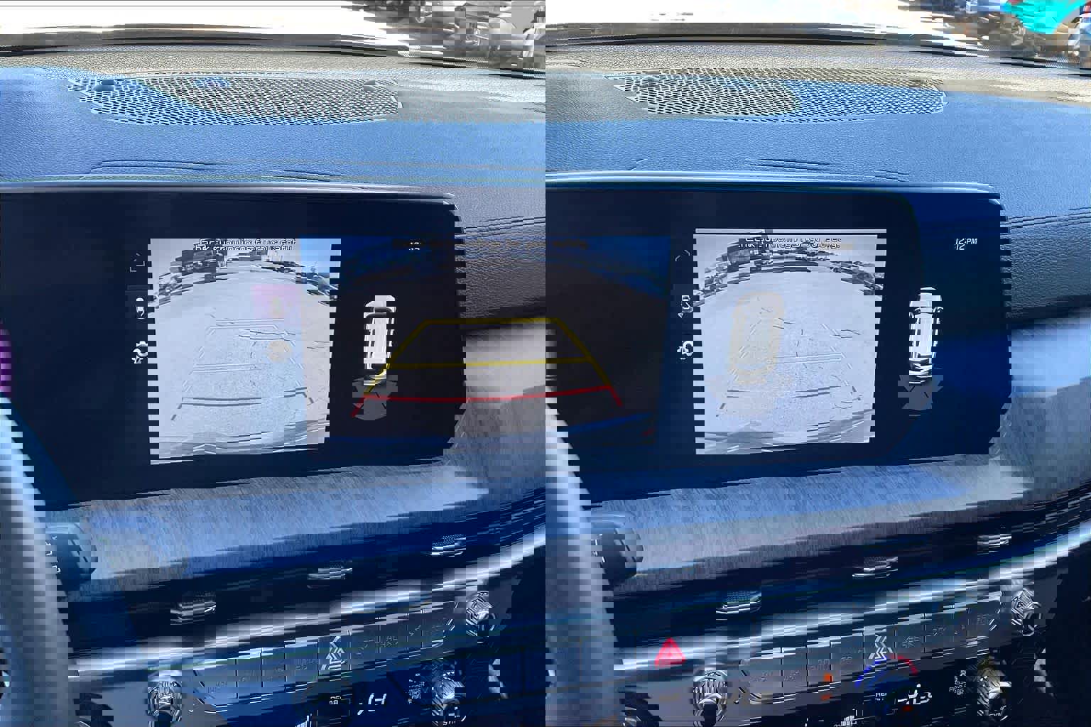 Used 2024 Kia Telluride EX w/ EX Captain's Chair Package image 27