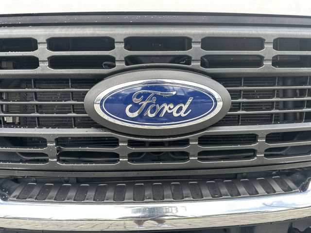 Used 2024 Ford F250 XL w/ XL Chrome Package RWD image 10