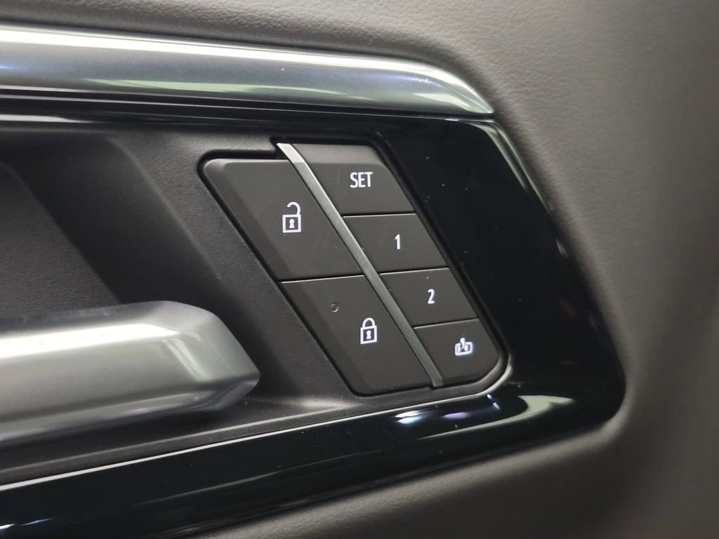 New 2026 Chevrolet Suburban LT w/ Comfort Package image 3