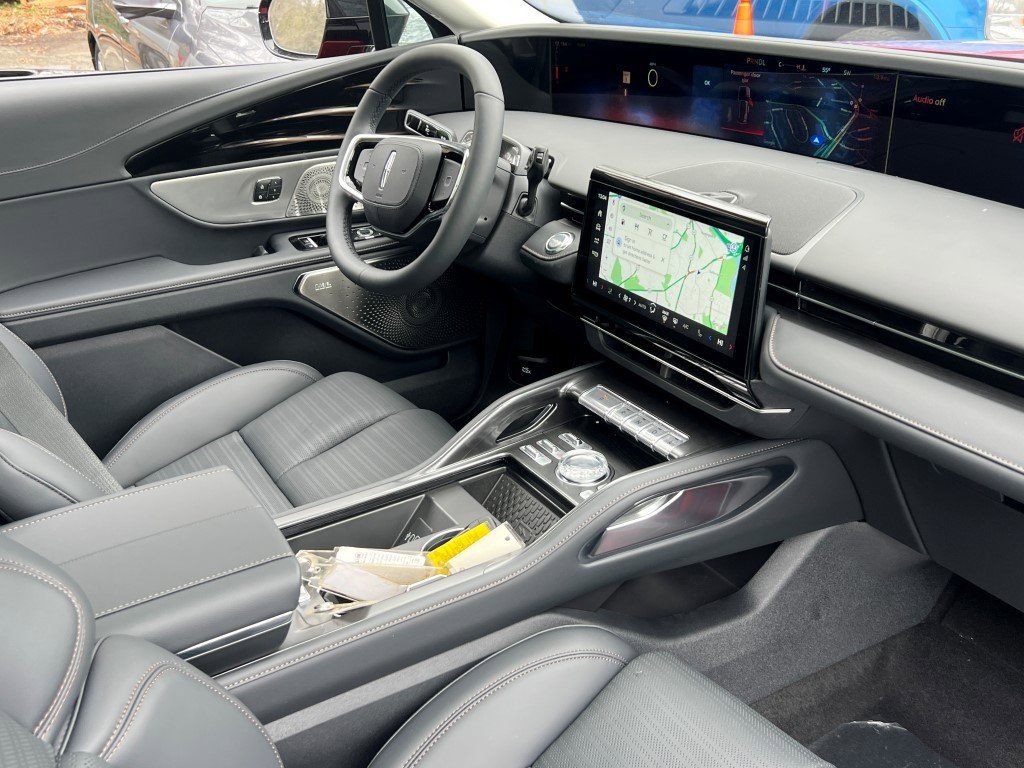 New 2026 Lincoln Nautilus Reserve image 10