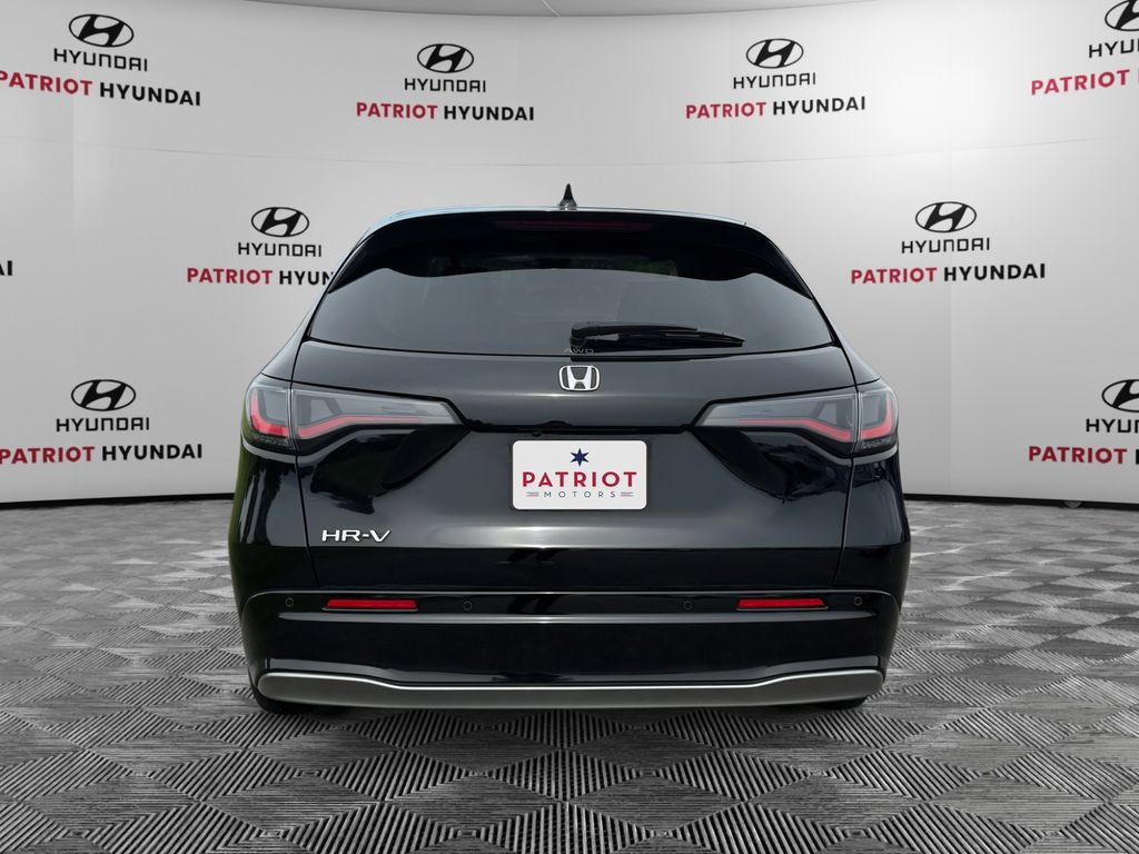 Used 2024 Honda HR-V EX-L image 4