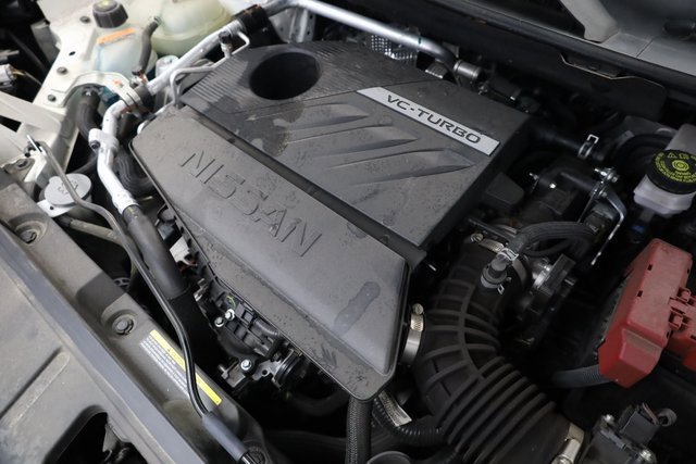 Used 2023 Nissan Rogue SV image 9