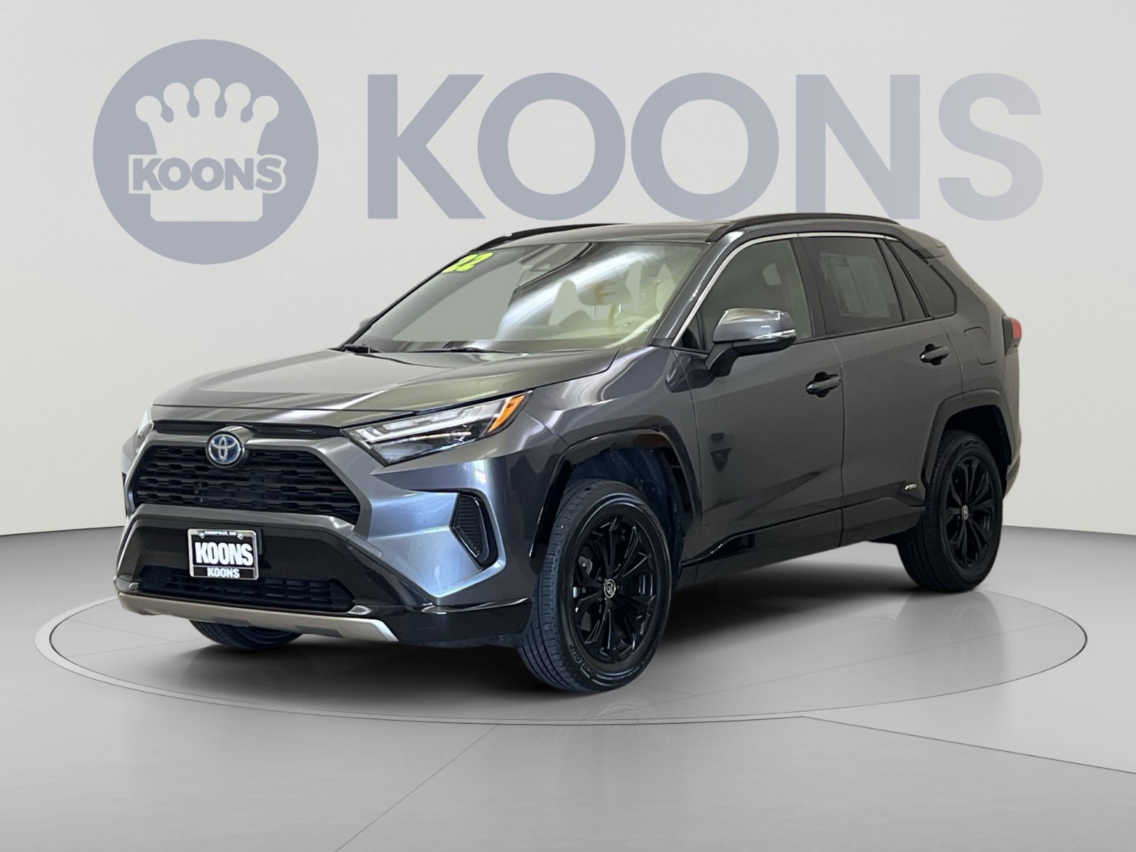 Used 2022 Toyota RAV4 SE w/ Convenience Package