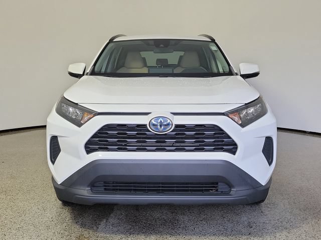 Used 2021 Toyota RAV4 LE AWD/4WD image 3