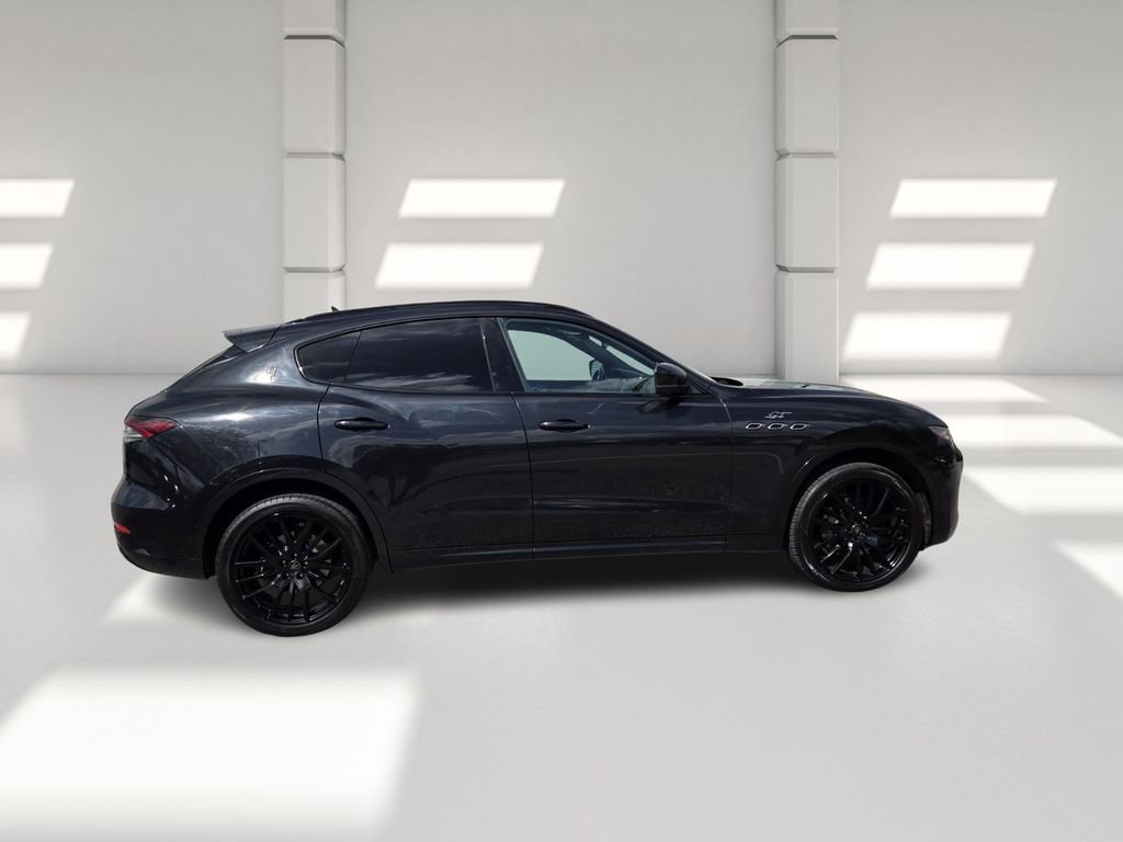 Used 2022 Maserati Levante GT image 4