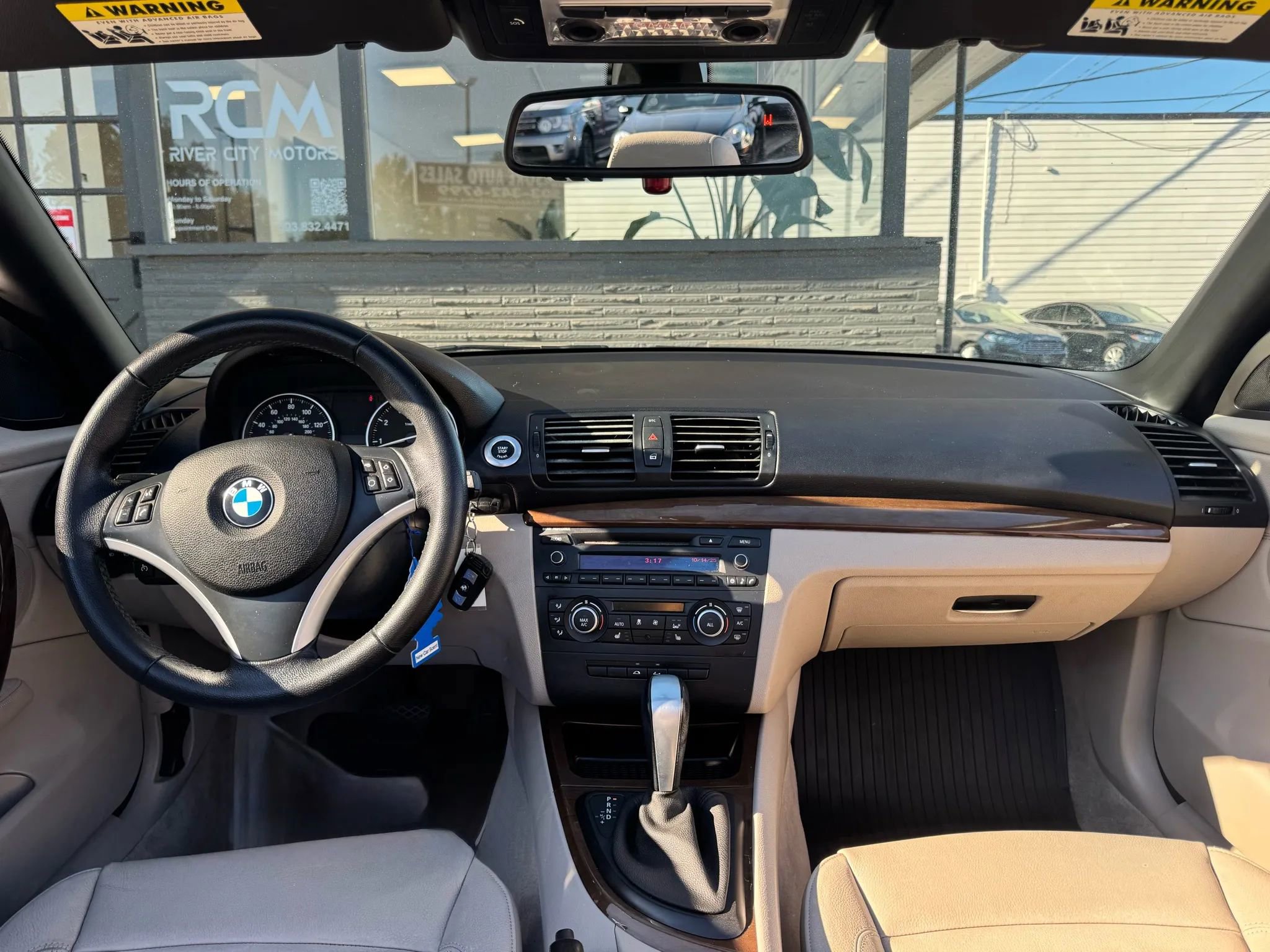 Used 2011 BMW 128i Convertible image 26