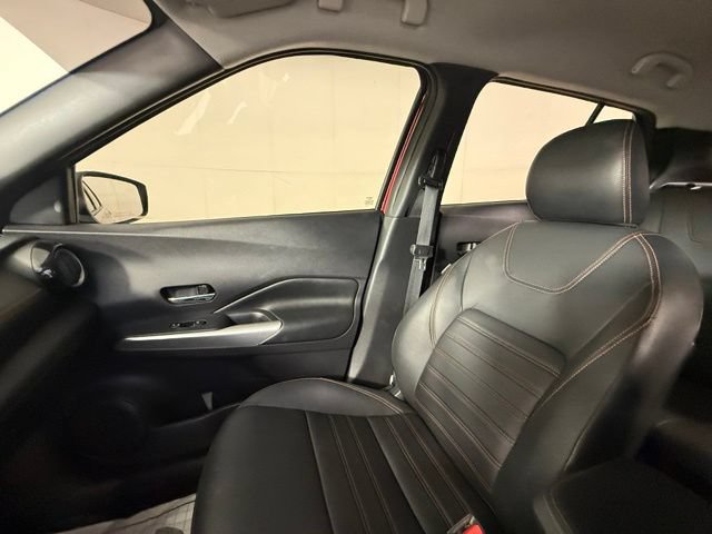 Used 2020 Nissan Kicks SR w/ SR Premium Package FWD image 20