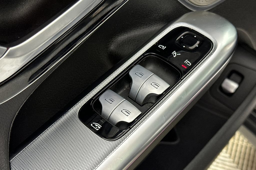 Certified 2023 Mercedes-Benz EQE 500 4MATIC Sedan image 14