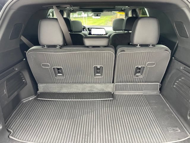 Used 2026 Chevrolet Traverse High Country w/ LPO, Floor Liner Package AWD/4WD image 45
