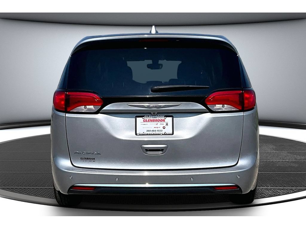 Certified 2019 Chrysler Pacifica Touring Plus FWD image 6