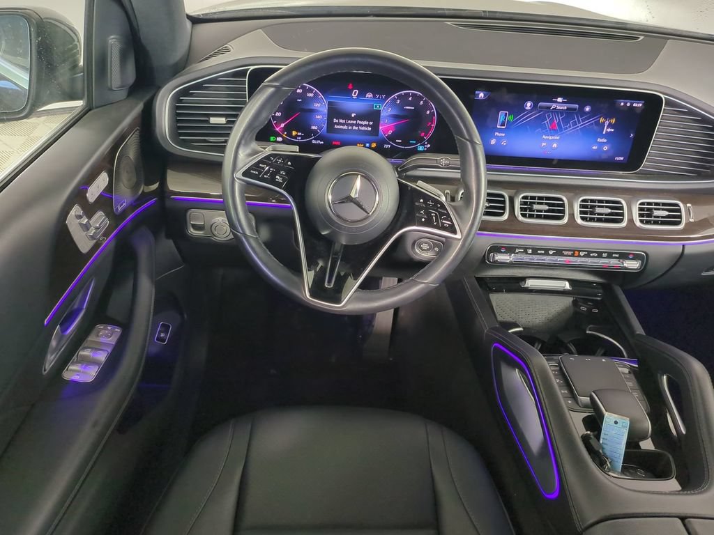 Used 2024 Mercedes-Benz GLE 350 4MATIC w/ 3rd Row Seat Package image 19