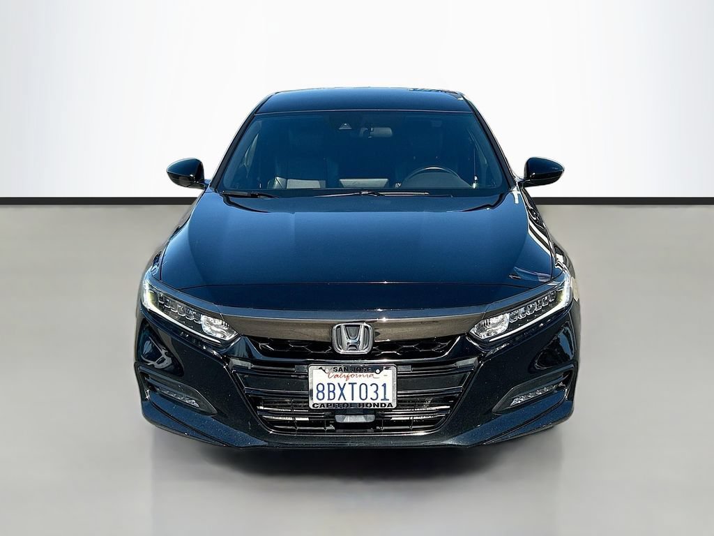 Used 2018 Honda Accord Sport image 2