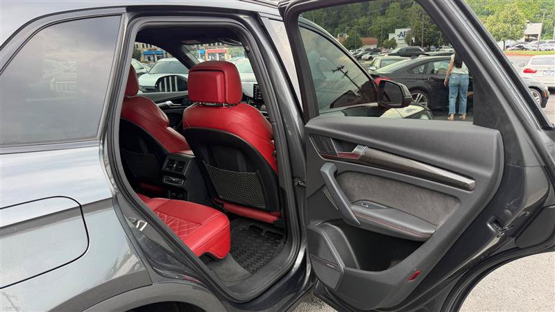 Used 2021 Audi SQ5 Prestige w/ Prestige Package AWD/4WD image 40