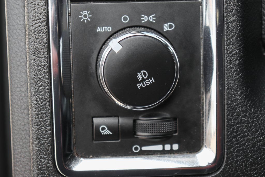 Used 2017 RAM 2500 Laramie w/ Sport Appearance Group AWD/4WD image 17