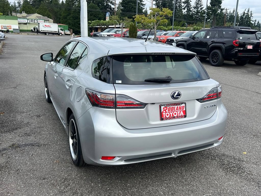 Used 2012 Lexus CT 200h Premium w/ Premium Audio Pkg FWD image 9