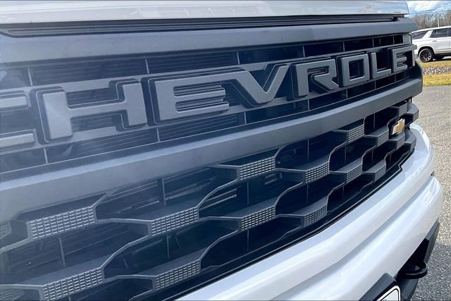 Used 2025 Chevrolet Silverado 1500 Custom image 32