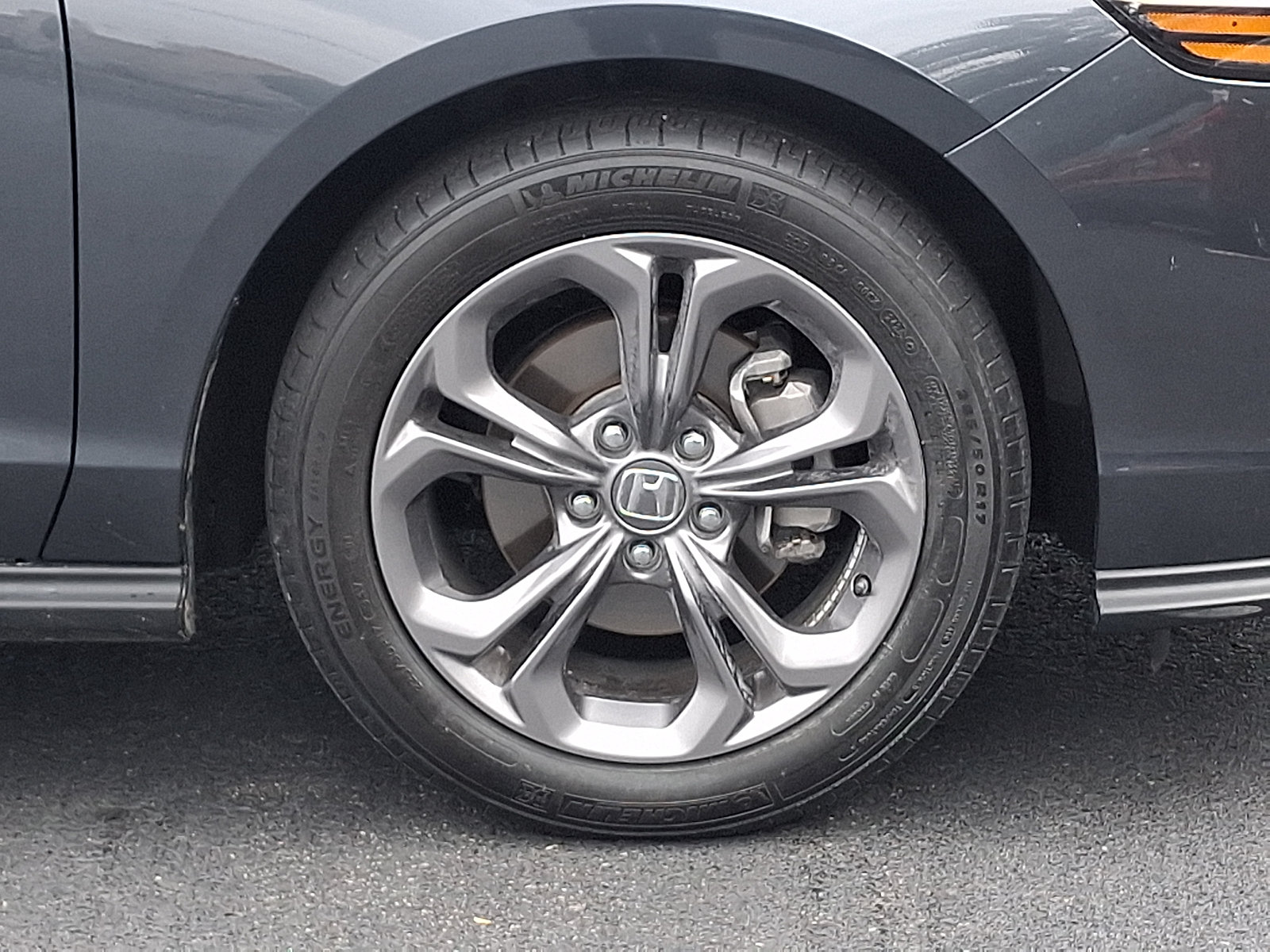 Certified 2023 Honda Accord EX image 8