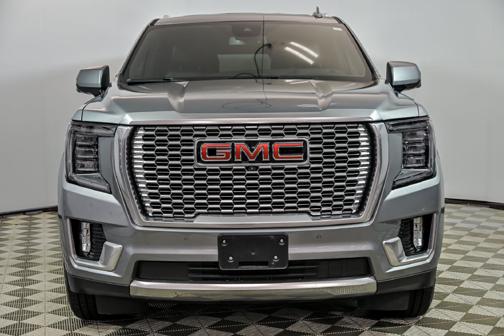 Used 2023 GMC Yukon Denali AWD/4WD image 4