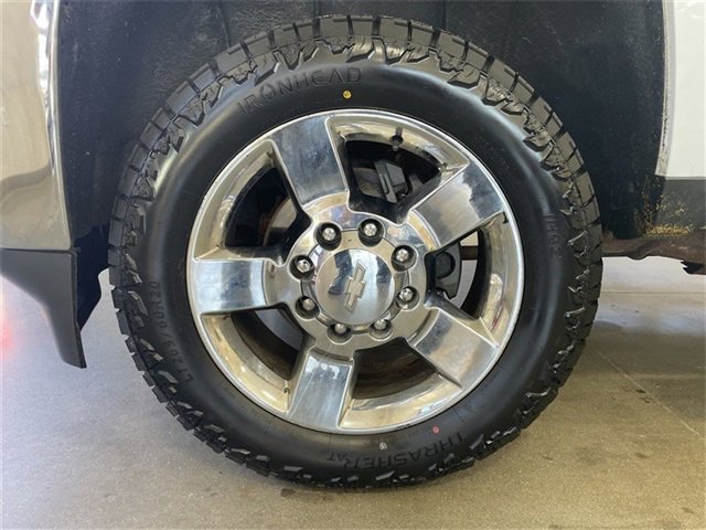 Used 2015 Chevrolet Silverado 2500 LTZ image 7