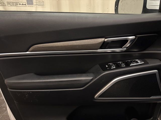 Used 2022 Kia Telluride EX image 9