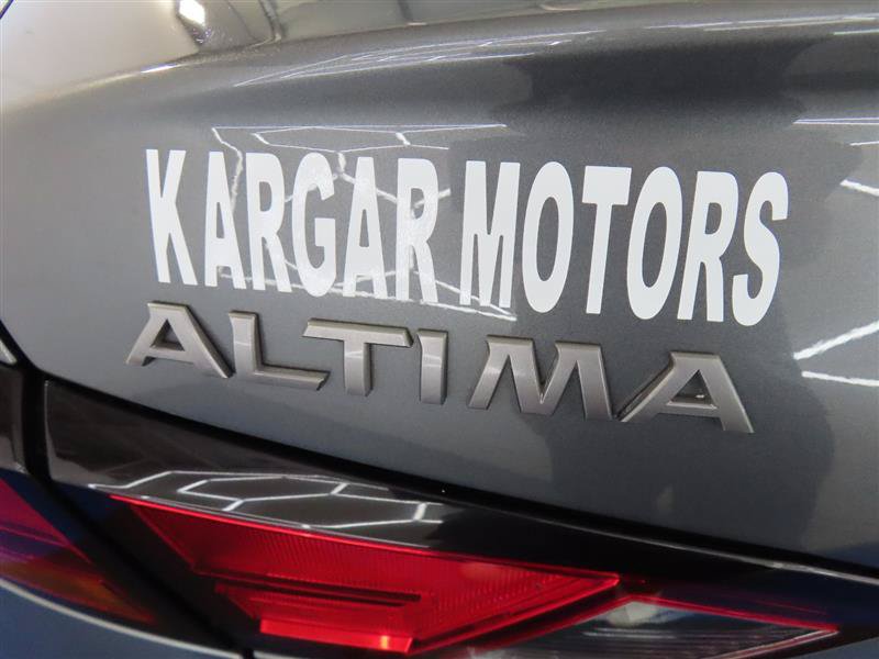 Used 2025 Nissan Altima 2.5 SV FWD image 13