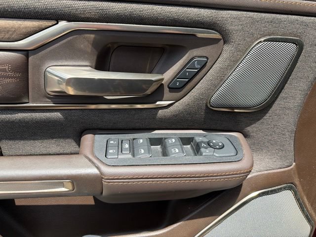 Used 2025 RAM 1500 Limited w/ Off Road Group AWD/4WD image 12
